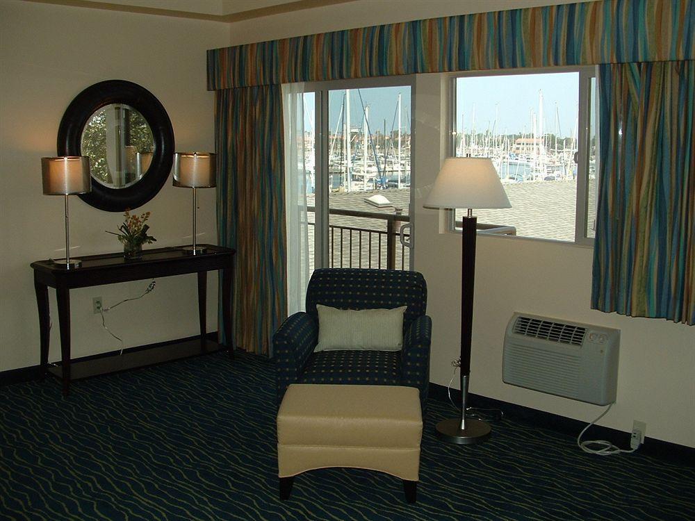 Hampton Inn Channel Islands Harbor Oxnard Exterior photo