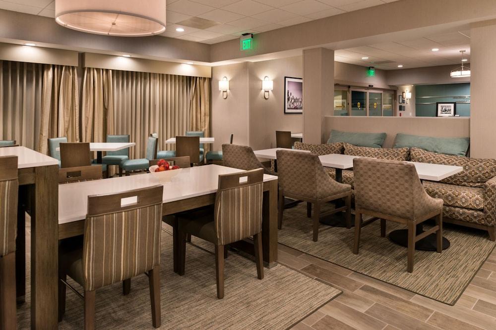 Hampton Inn Channel Islands Harbor Oxnard Exterior photo